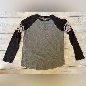 Hanna Andersson long sleeve Henley